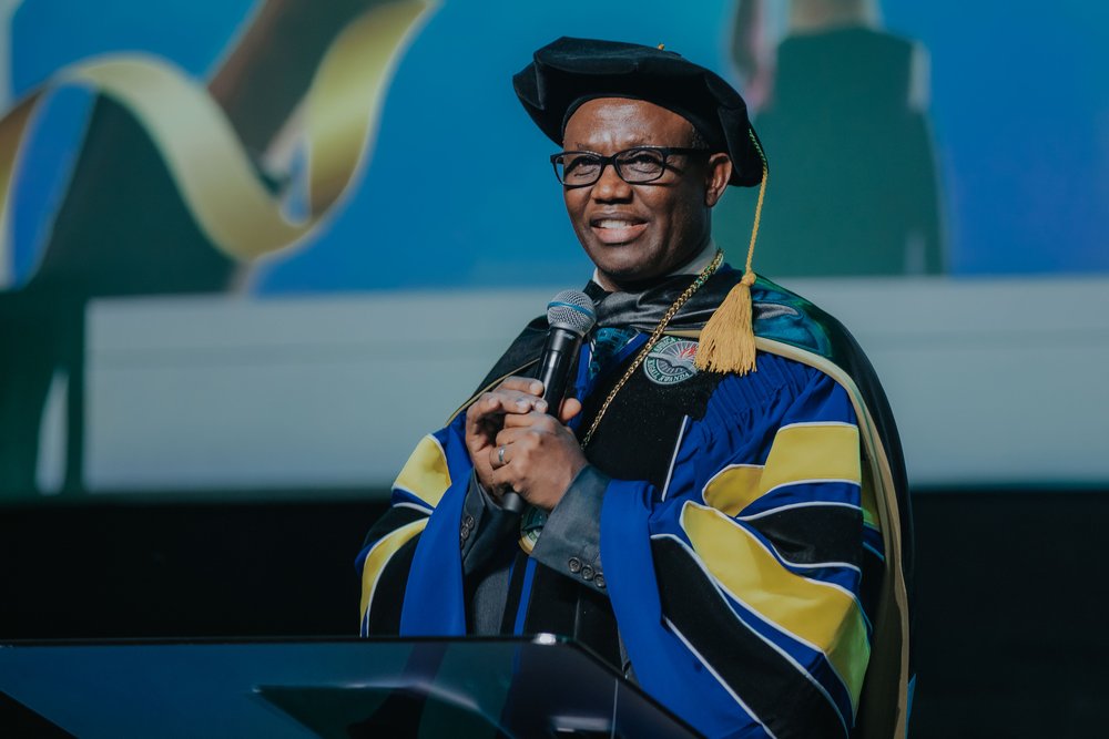 Address to ACT graduands in academic regalia
